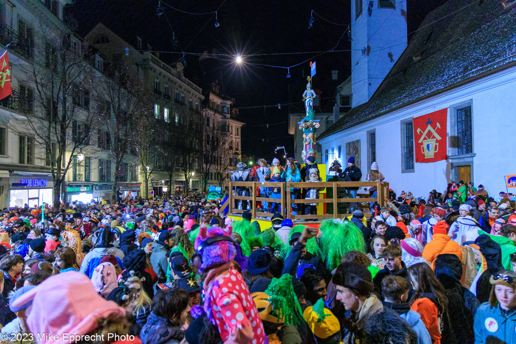 Kapellplatz; Luzerner Fasnacht 2023; SchmuDo; Tagwache