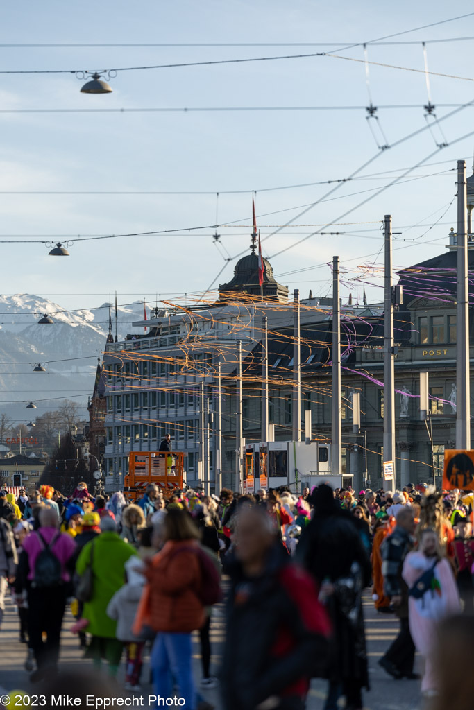 Güdis-MO; Luzerner Fasnacht 2023