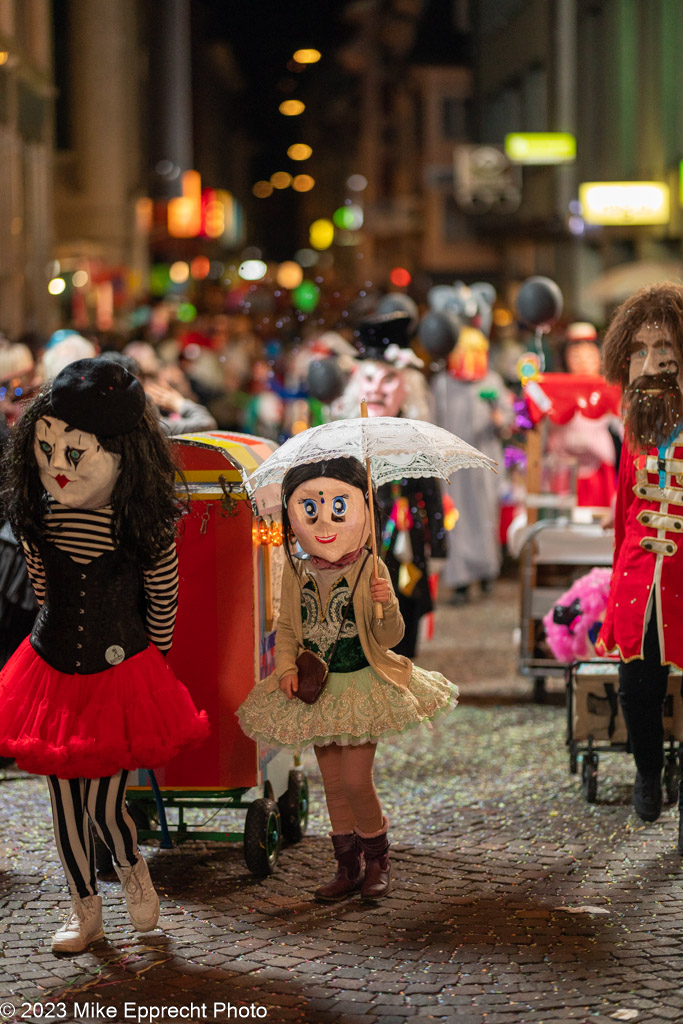 Güdis-DI; Luzerner Fasnacht 2023; Monstercorso