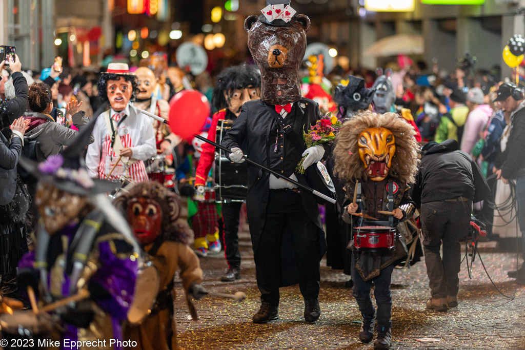 Güdis-DI; Luzerner Fasnacht 2023; Monstercorso