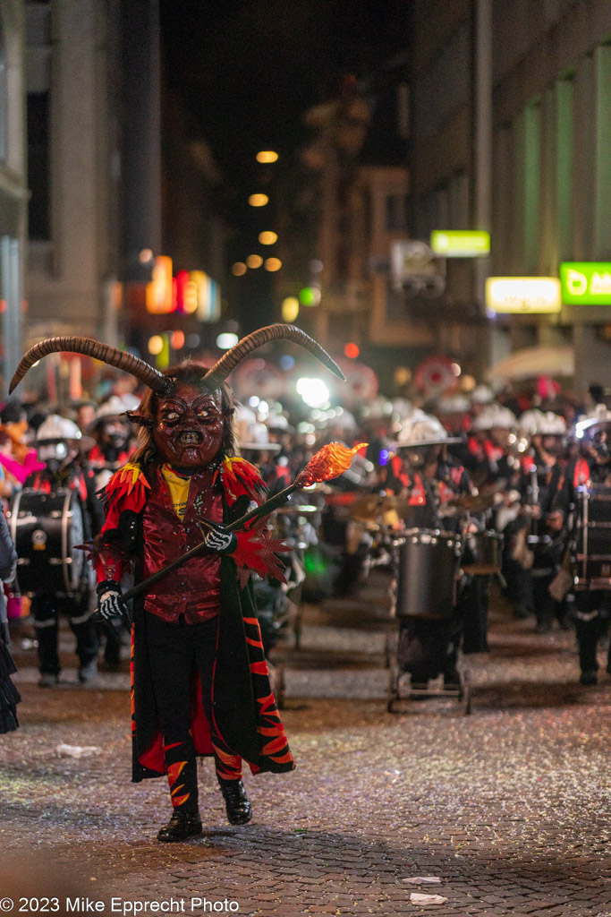 Güdis-DI; Luzerner Fasnacht 2023; Monstercorso