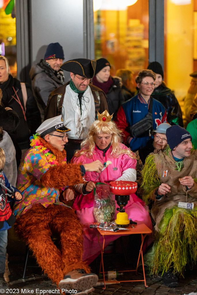 Güdis-DI; Luzerner Fasnacht 2023; Monstercorso