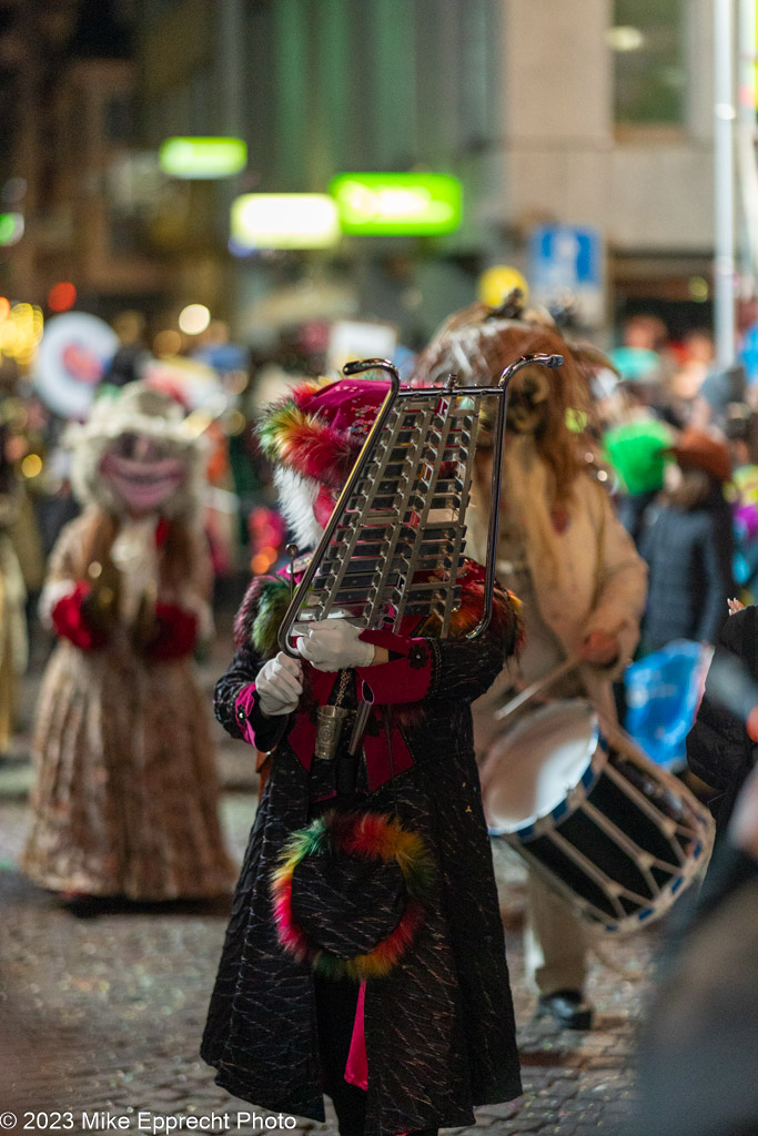 Güdis-DI; Luzerner Fasnacht 2023; Monstercorso