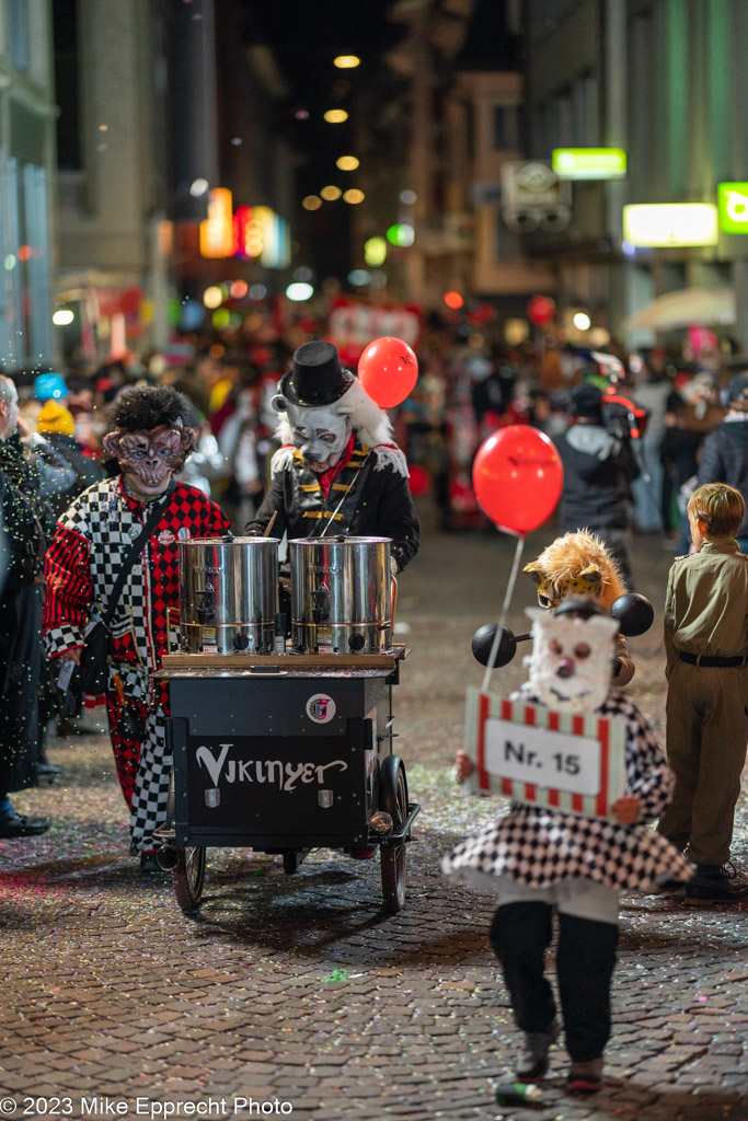 Güdis-DI; Luzerner Fasnacht 2023; Monstercorso