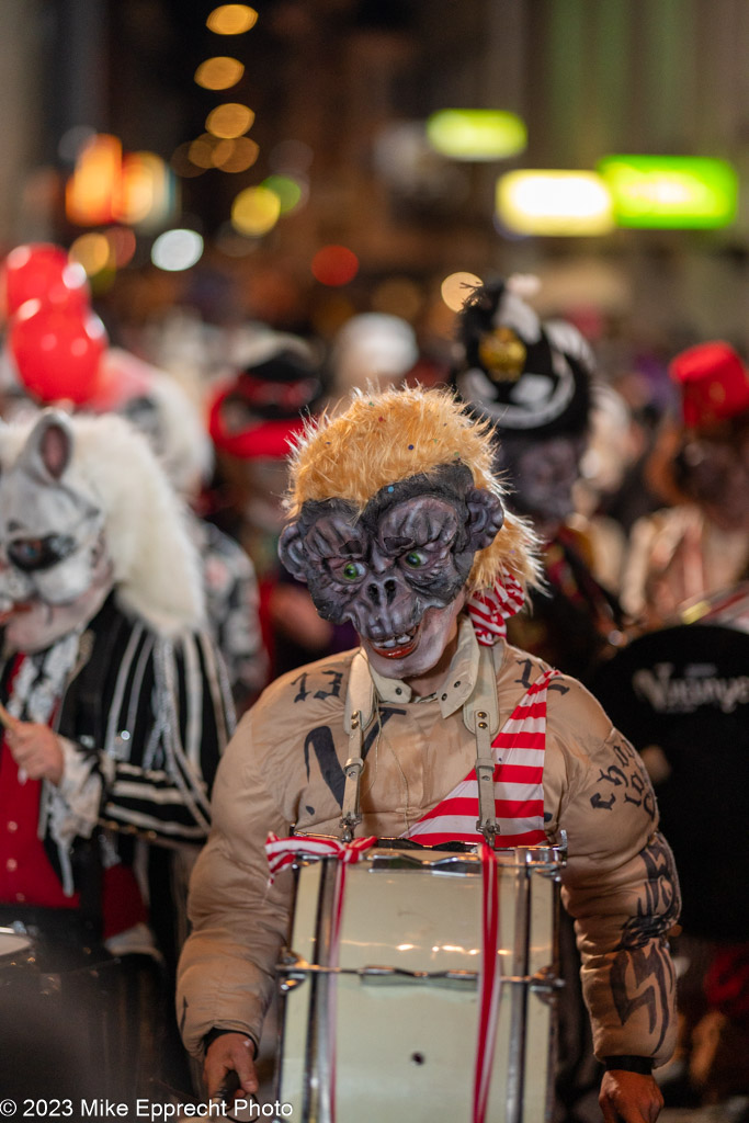 Güdis-DI; Luzerner Fasnacht 2023; Monstercorso