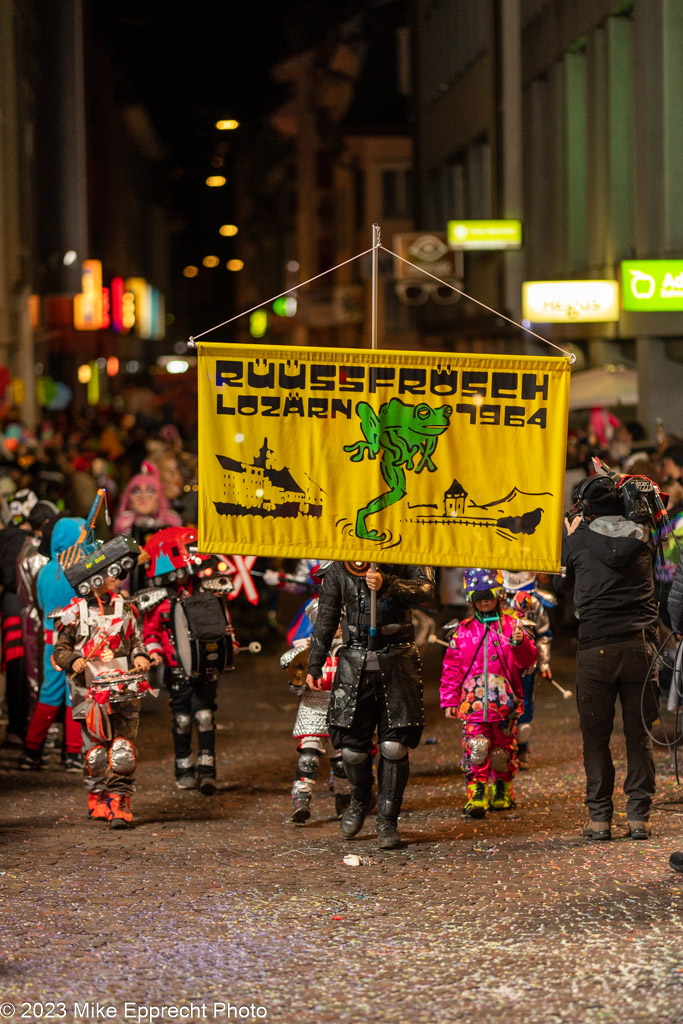 Güdis-DI; Luzerner Fasnacht 2023; Monstercorso