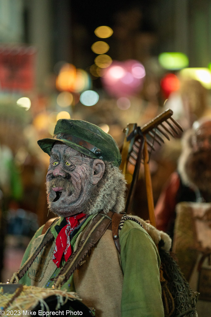 Güdis-DI; Luzerner Fasnacht 2023; Monstercorso