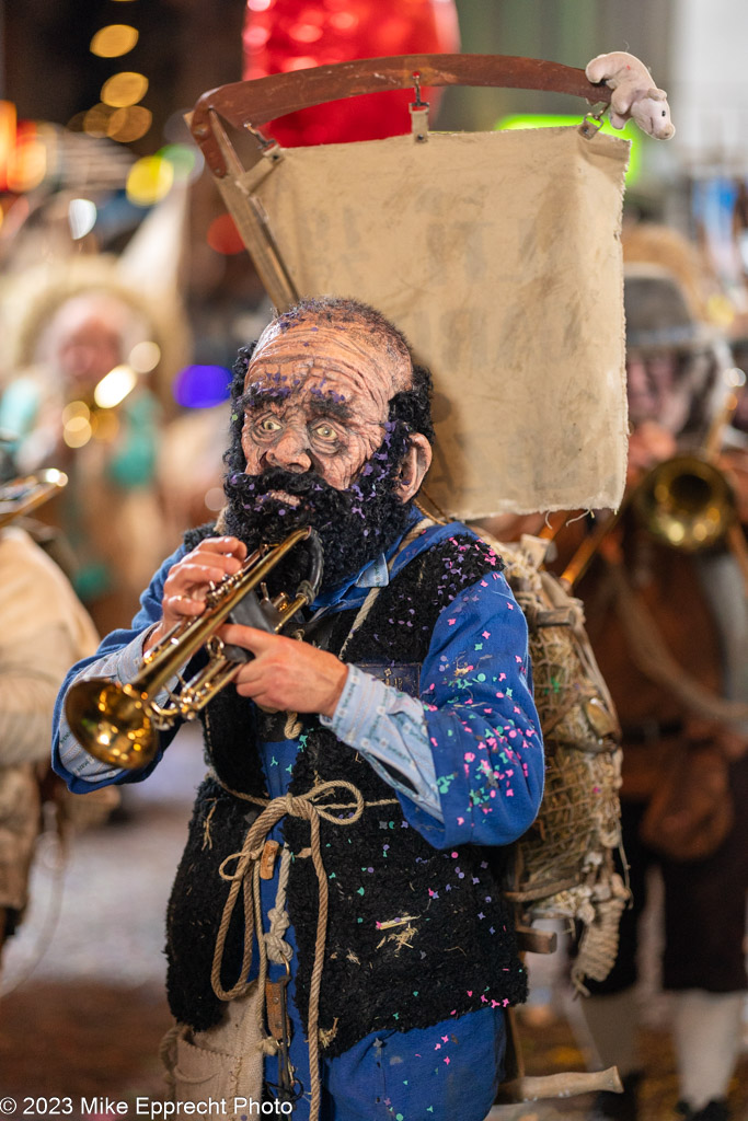 Güdis-DI; Luzerner Fasnacht 2023; Monstercorso