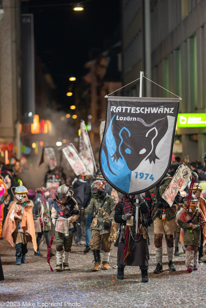 Güdis-DI; Luzerner Fasnacht 2023; Monstercorso