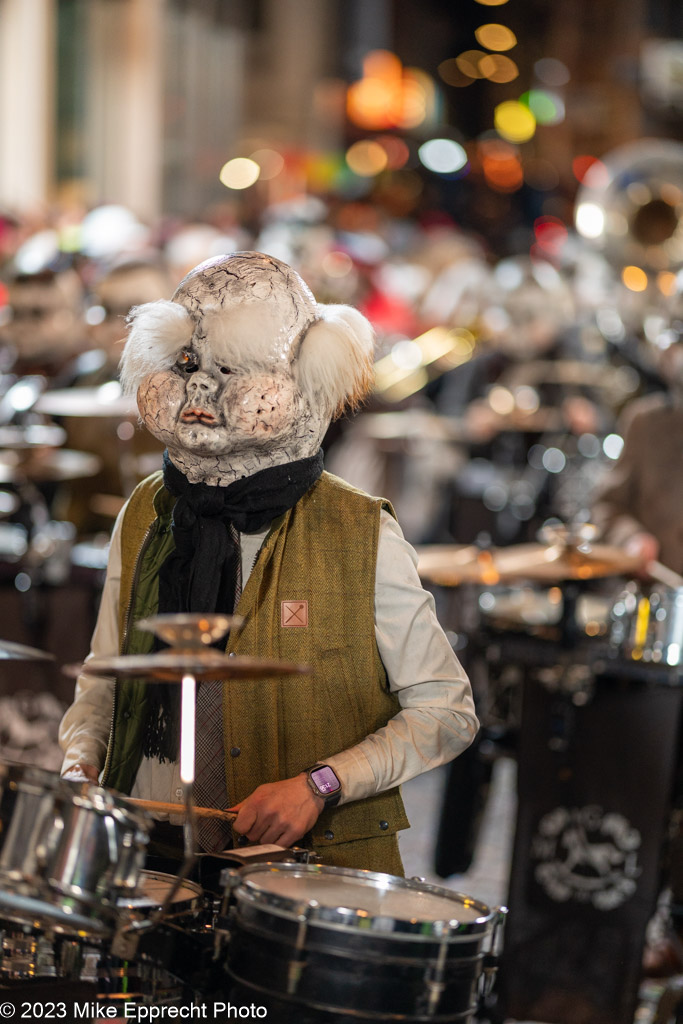 Güdis-DI; Luzerner Fasnacht 2023; Monstercorso