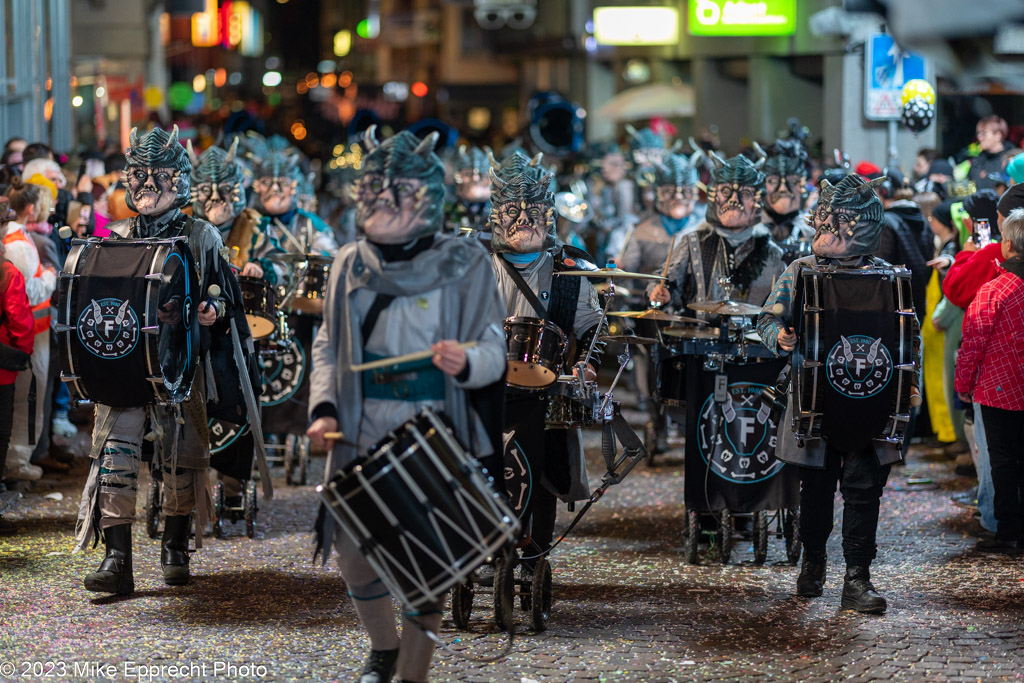 Güdis-DI; Luzerner Fasnacht 2023; Monstercorso