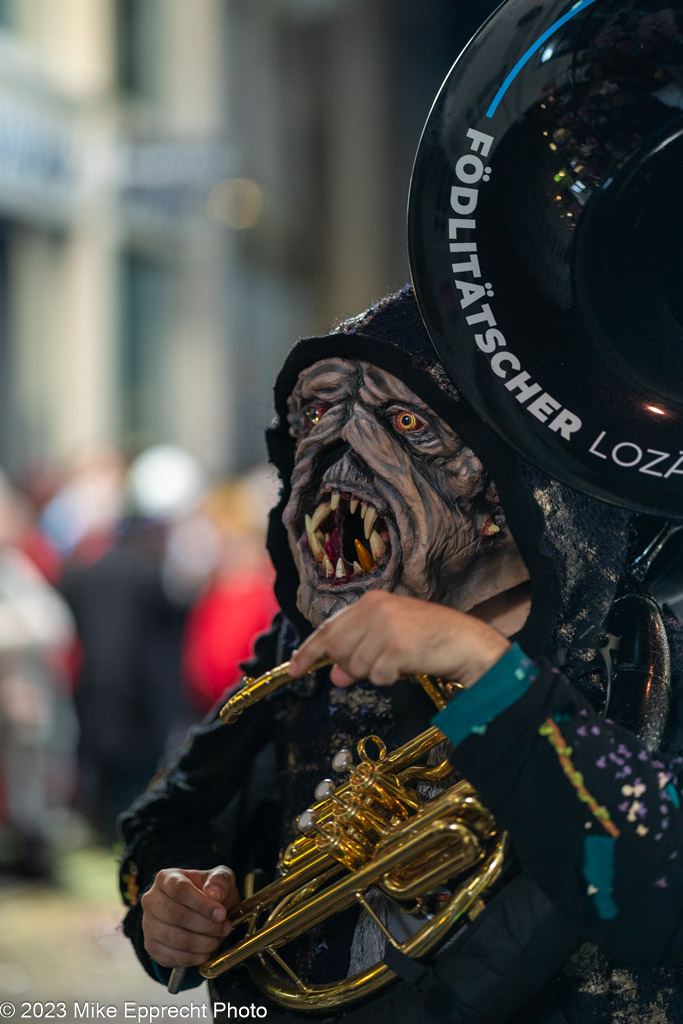 Güdis-DI; Luzerner Fasnacht 2023; Monstercorso