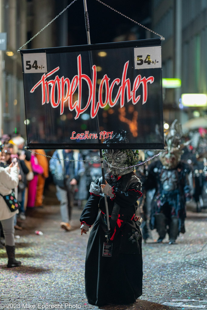 Güdis-DI; Luzerner Fasnacht 2023; Monstercorso