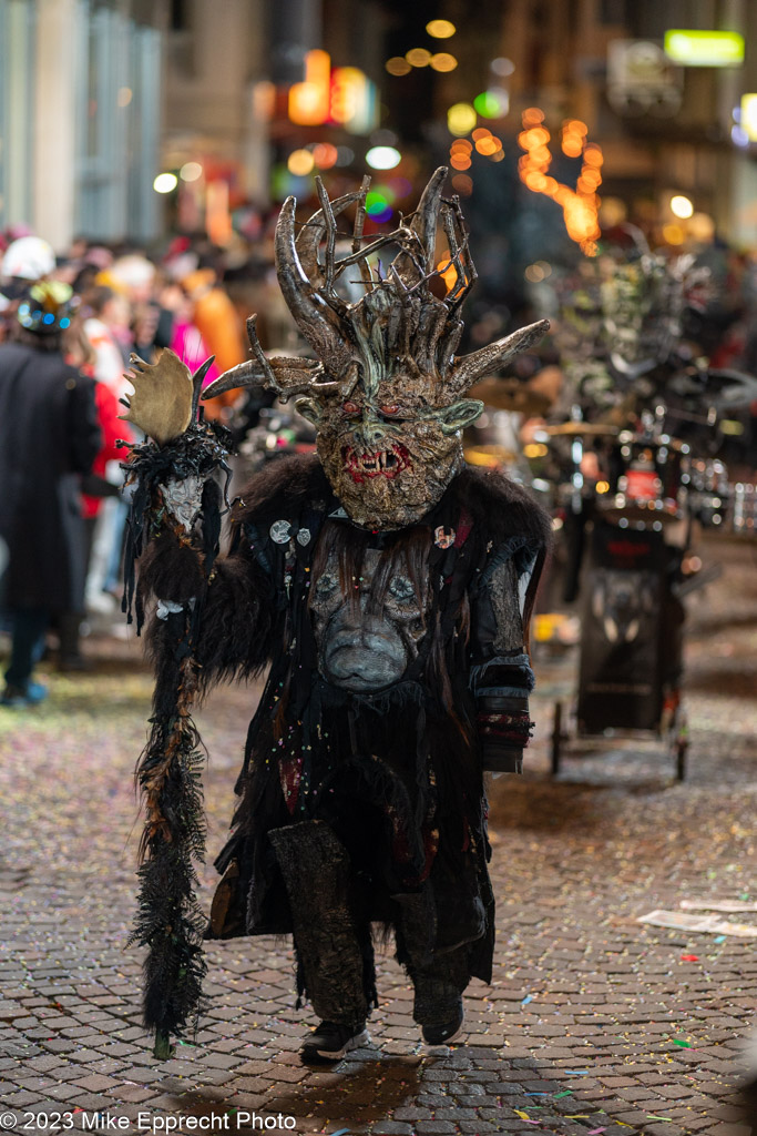 Güdis-DI; Luzerner Fasnacht 2023; Monstercorso