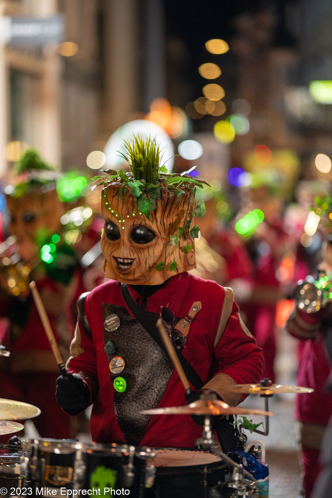 Güdis-DI; Luzerner Fasnacht 2023; Monstercorso