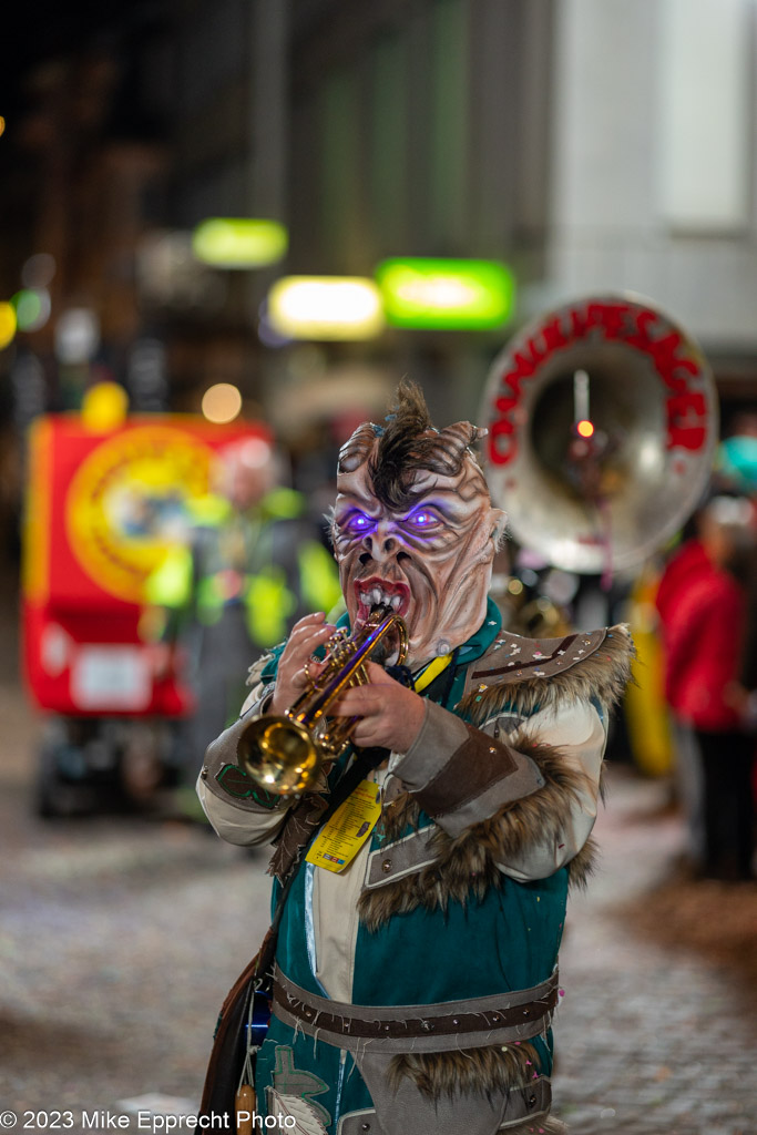 Güdis-DI; Luzerner Fasnacht 2023; Monstercorso