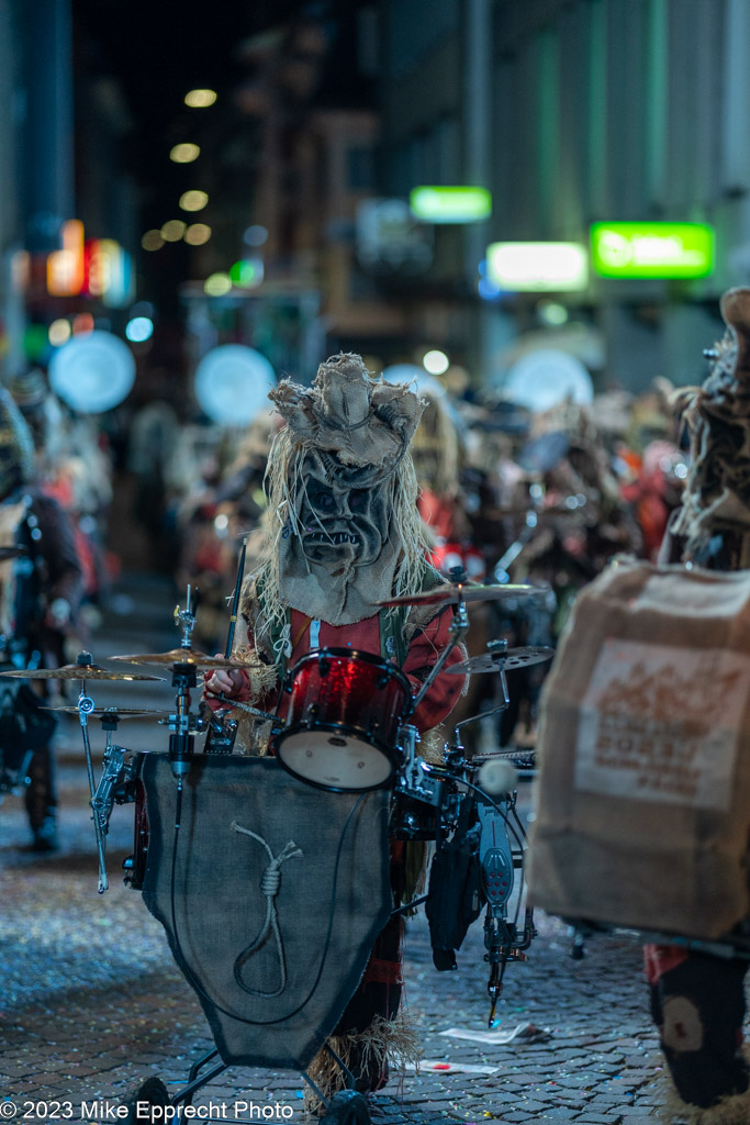 Güdis-DI; Luzerner Fasnacht 2023; Monstercorso