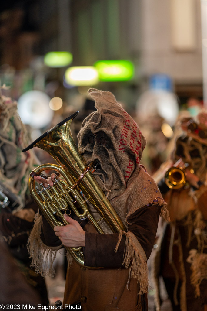 Güdis-DI; Luzerner Fasnacht 2023; Monstercorso