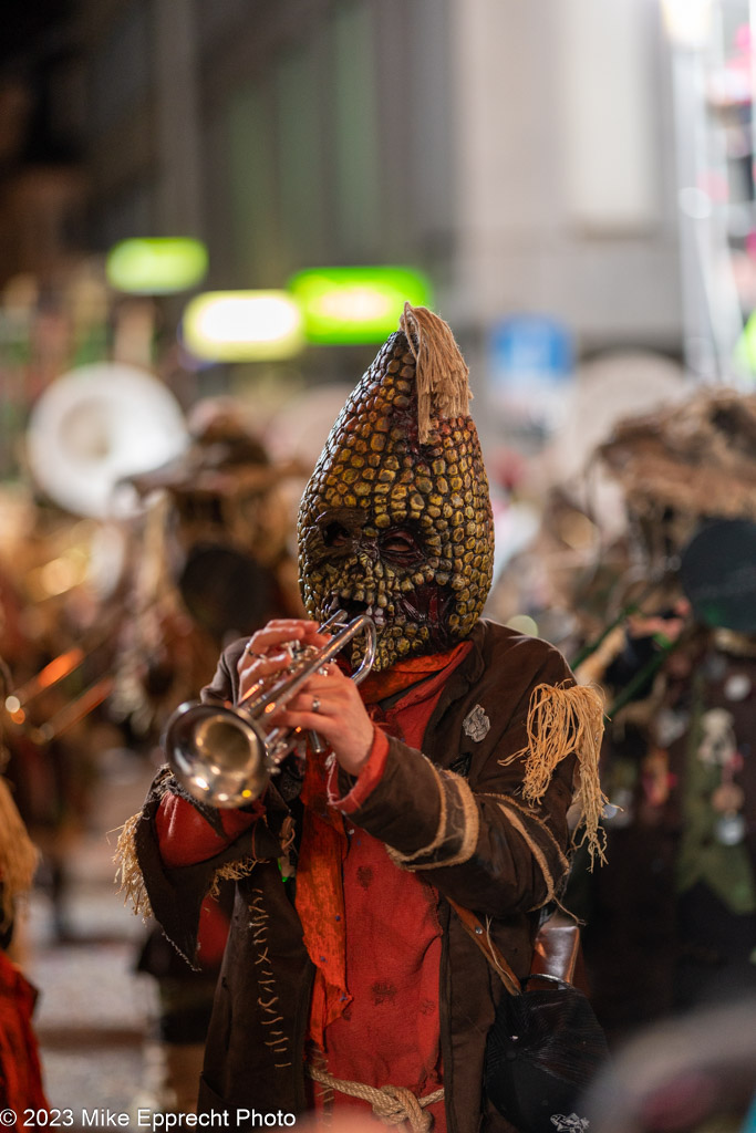 Güdis-DI; Luzerner Fasnacht 2023; Monstercorso