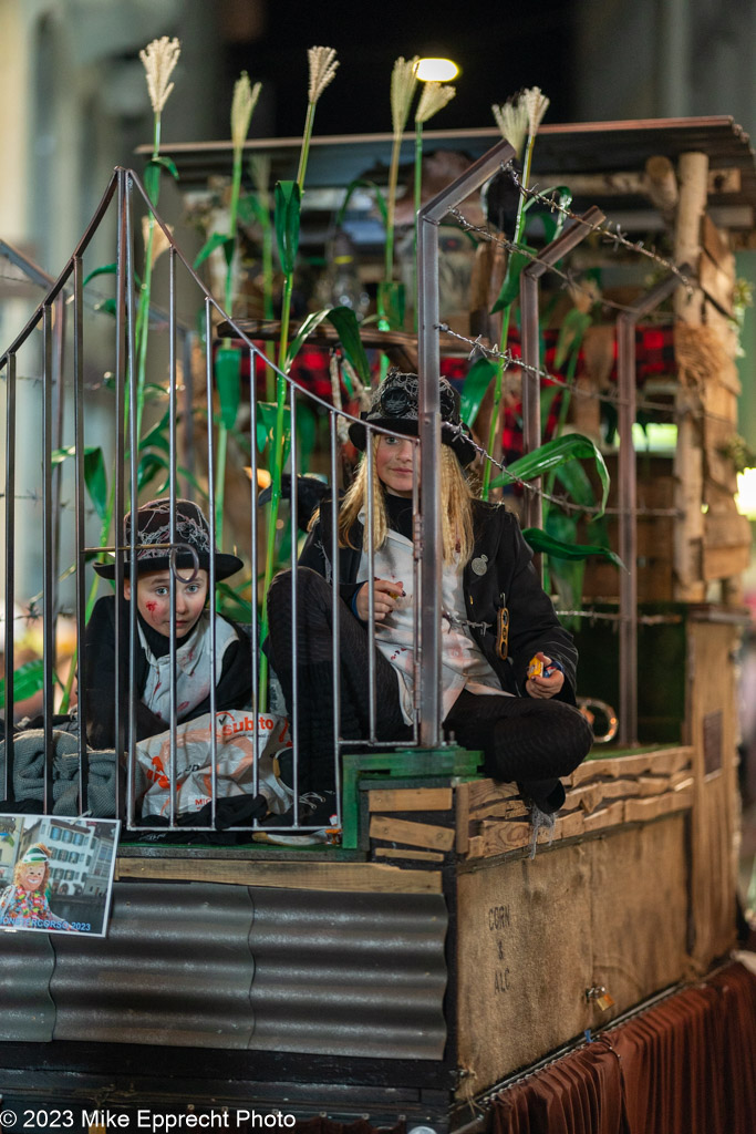 Güdis-DI; Luzerner Fasnacht 2023; Monstercorso