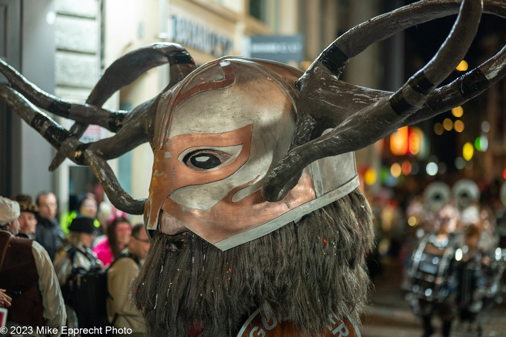 Güdis-DI; Luzerner Fasnacht 2023; Monstercorso