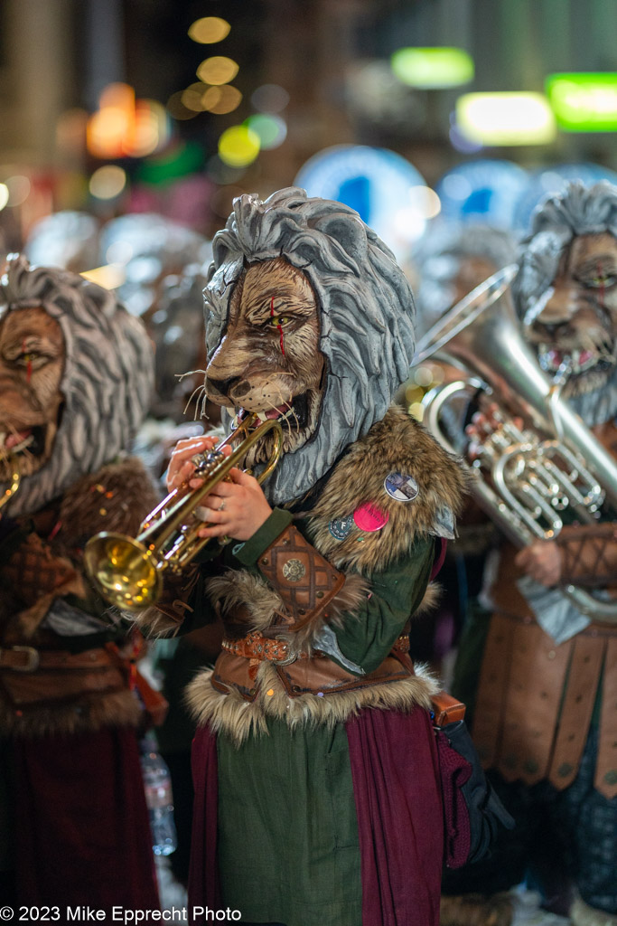 Güdis-DI; Luzerner Fasnacht 2023; Monstercorso