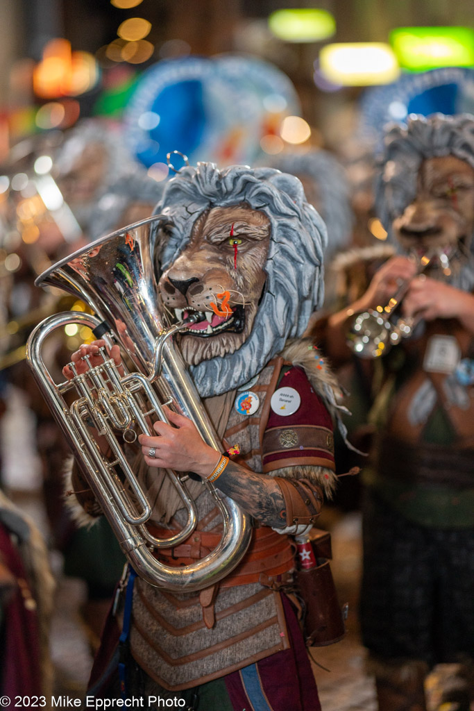 Güdis-DI; Luzerner Fasnacht 2023; Monstercorso