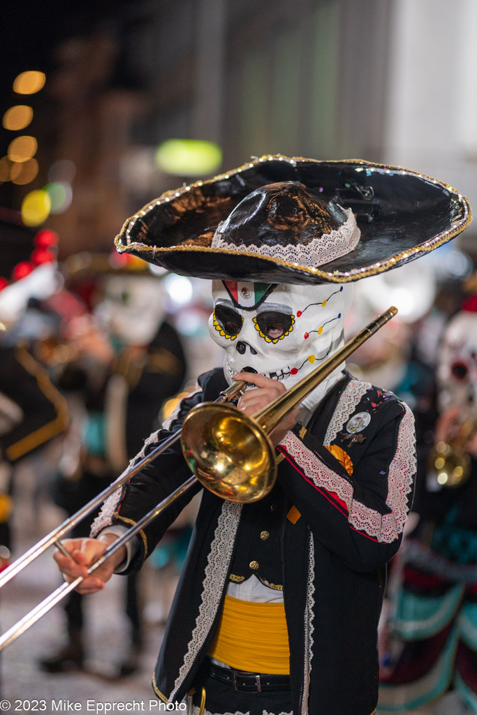 Güdis-DI; Luzerner Fasnacht 2023; Monstercorso