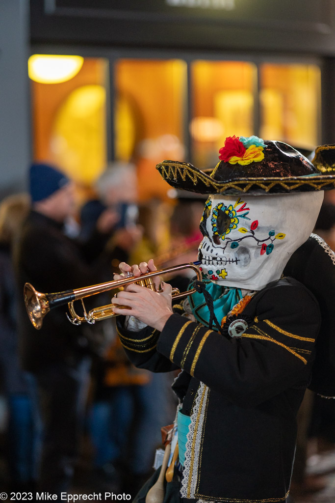 Güdis-DI; Luzerner Fasnacht 2023; Monstercorso