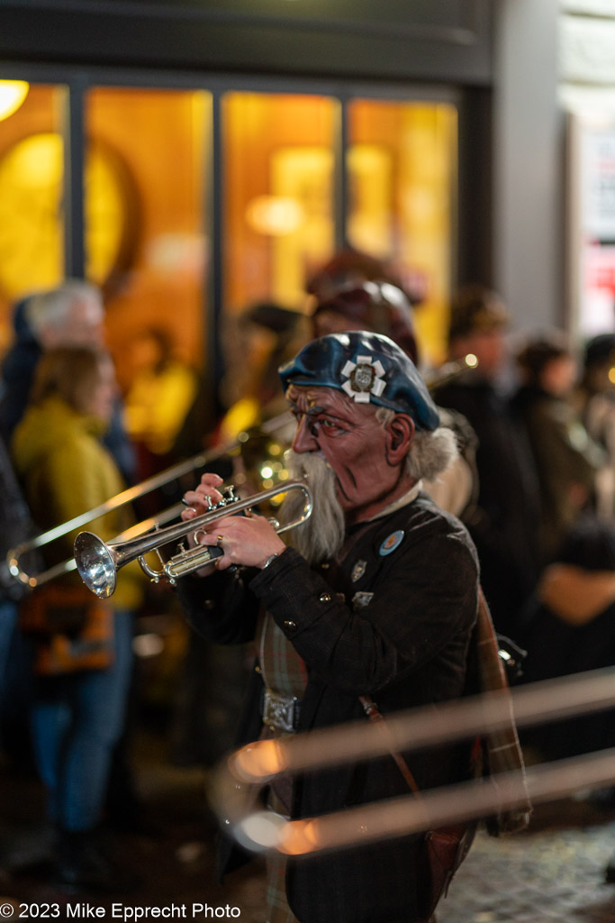 Güdis-DI; Luzerner Fasnacht 2023; Monstercorso