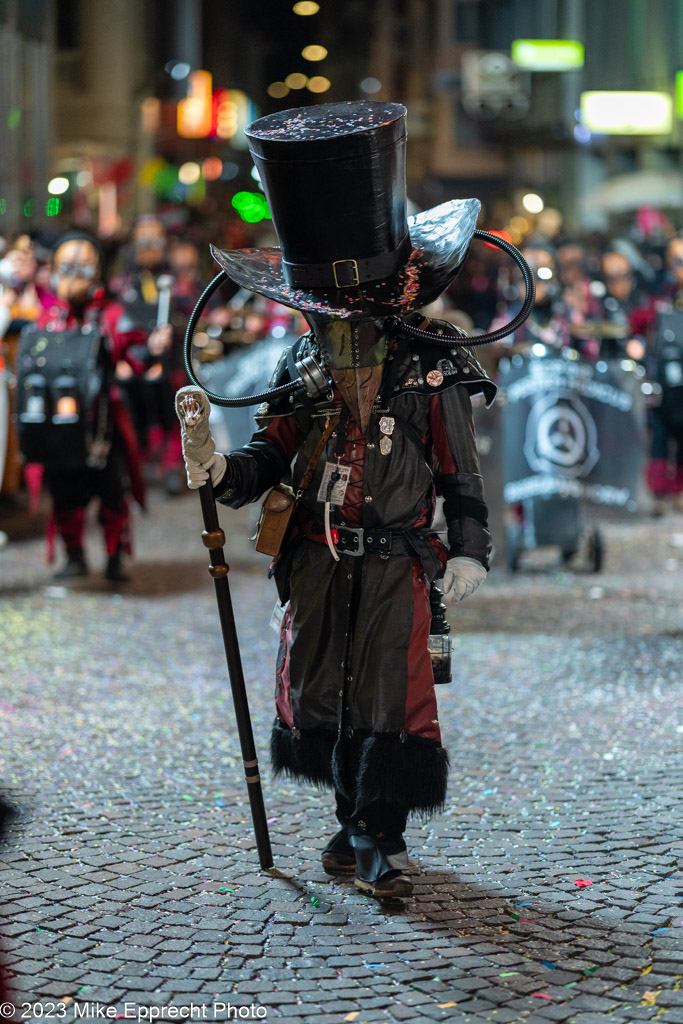 Güdis-DI; Luzerner Fasnacht 2023; Monstercorso