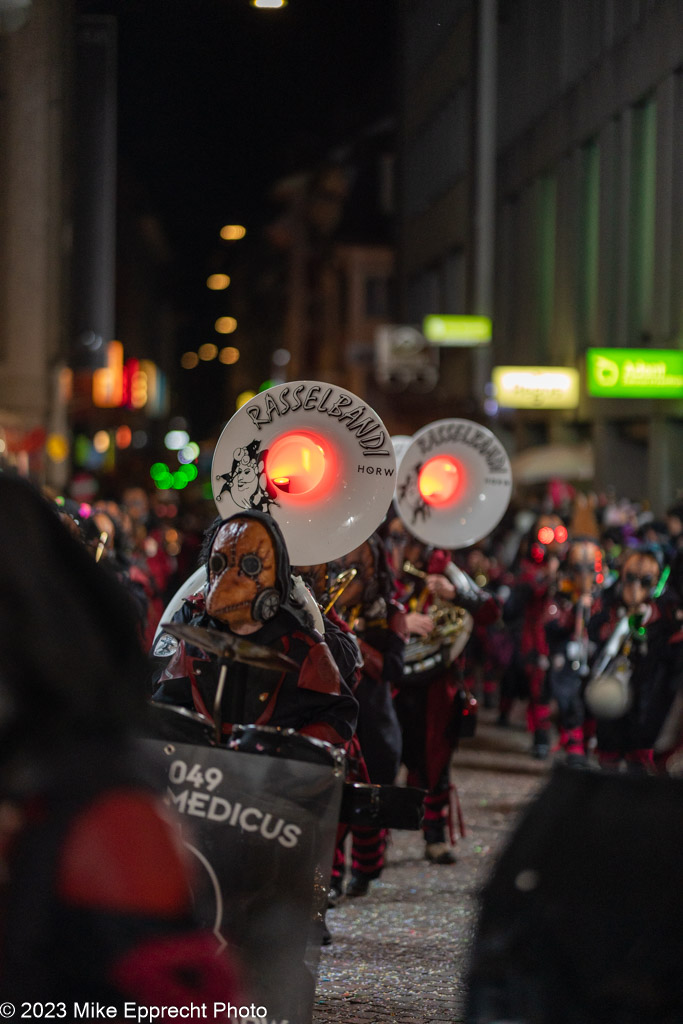 Güdis-DI; Luzerner Fasnacht 2023; Monstercorso