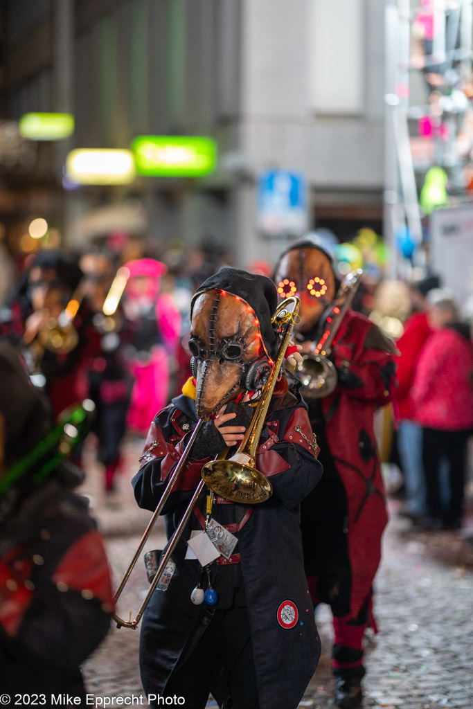 Güdis-DI; Luzerner Fasnacht 2023; Monstercorso