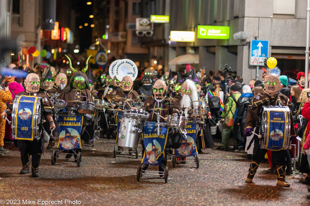 Güdis-DI; Luzerner Fasnacht 2023; Monstercorso