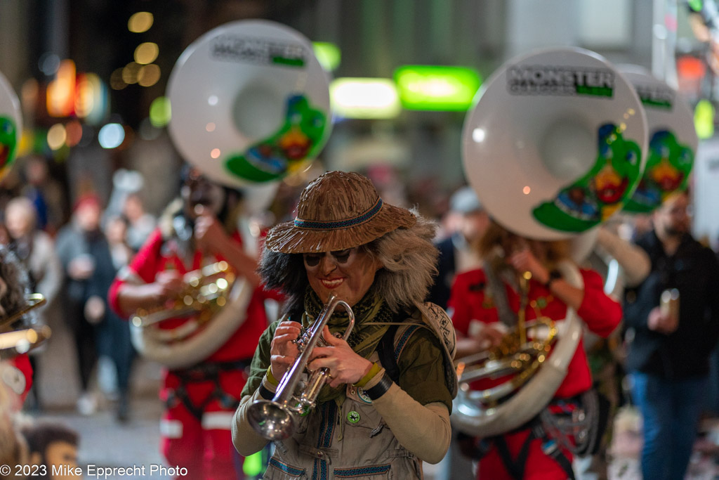 Güdis-DI; Luzerner Fasnacht 2023; Monstercorso