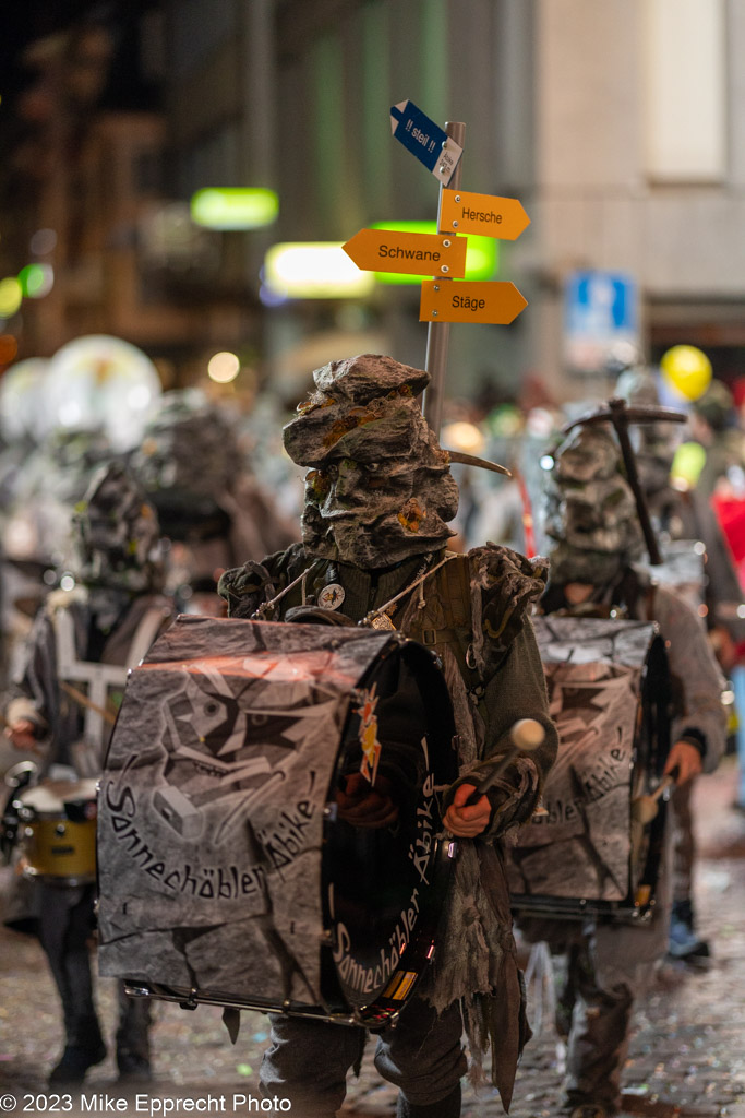 Güdis-DI; Luzerner Fasnacht 2023; Monstercorso