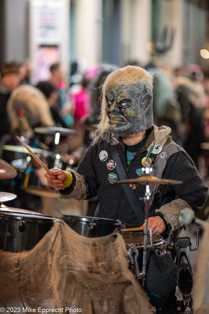 Güdis-DI; Luzerner Fasnacht 2023; Monstercorso