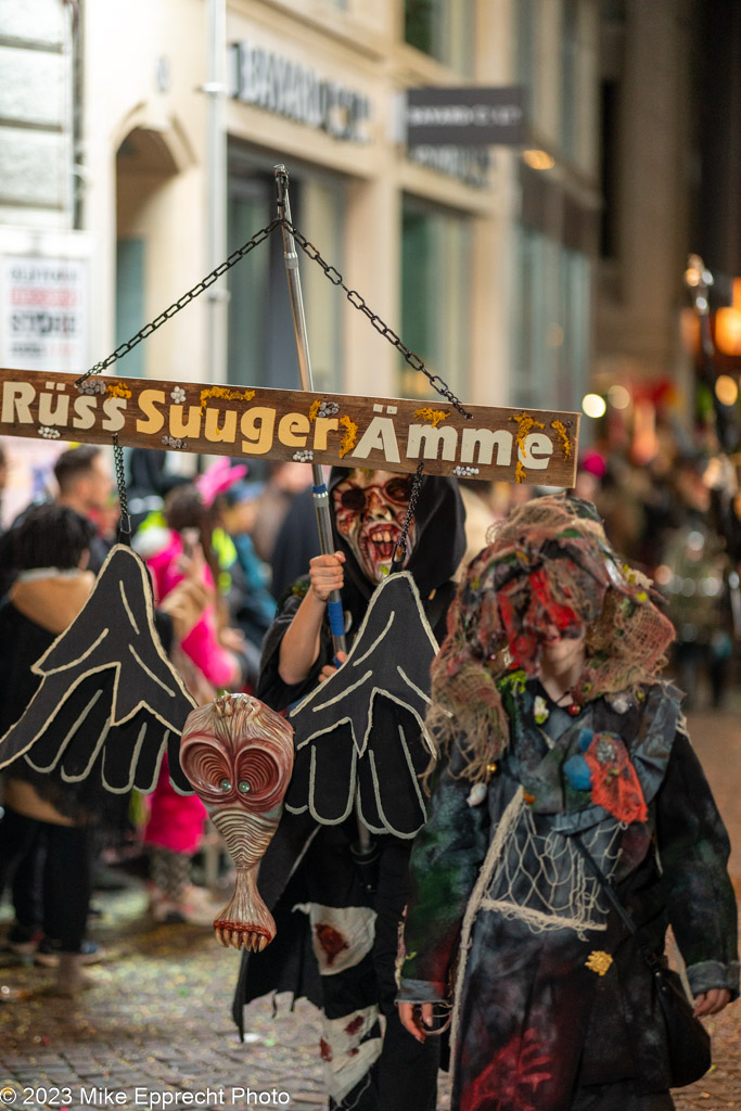 Güdis-DI; Luzerner Fasnacht 2023; Monstercorso