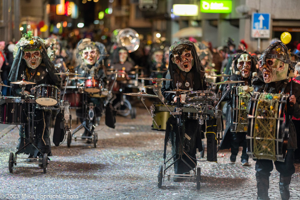 Güdis-DI; Luzerner Fasnacht 2023; Monstercorso