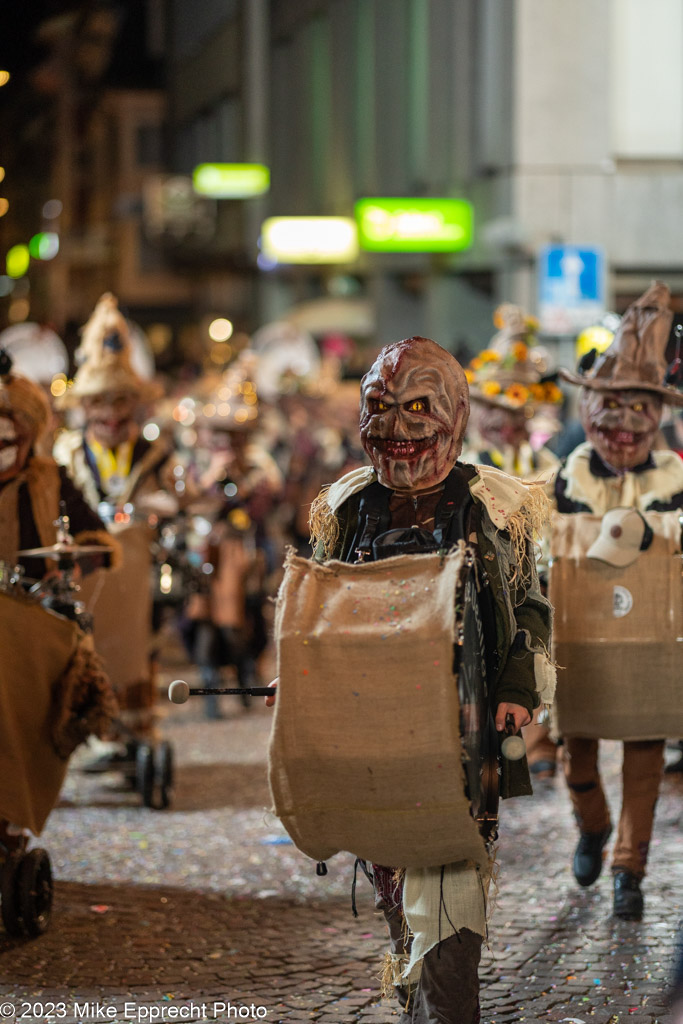 Güdis-DI; Luzerner Fasnacht 2023; Monstercorso